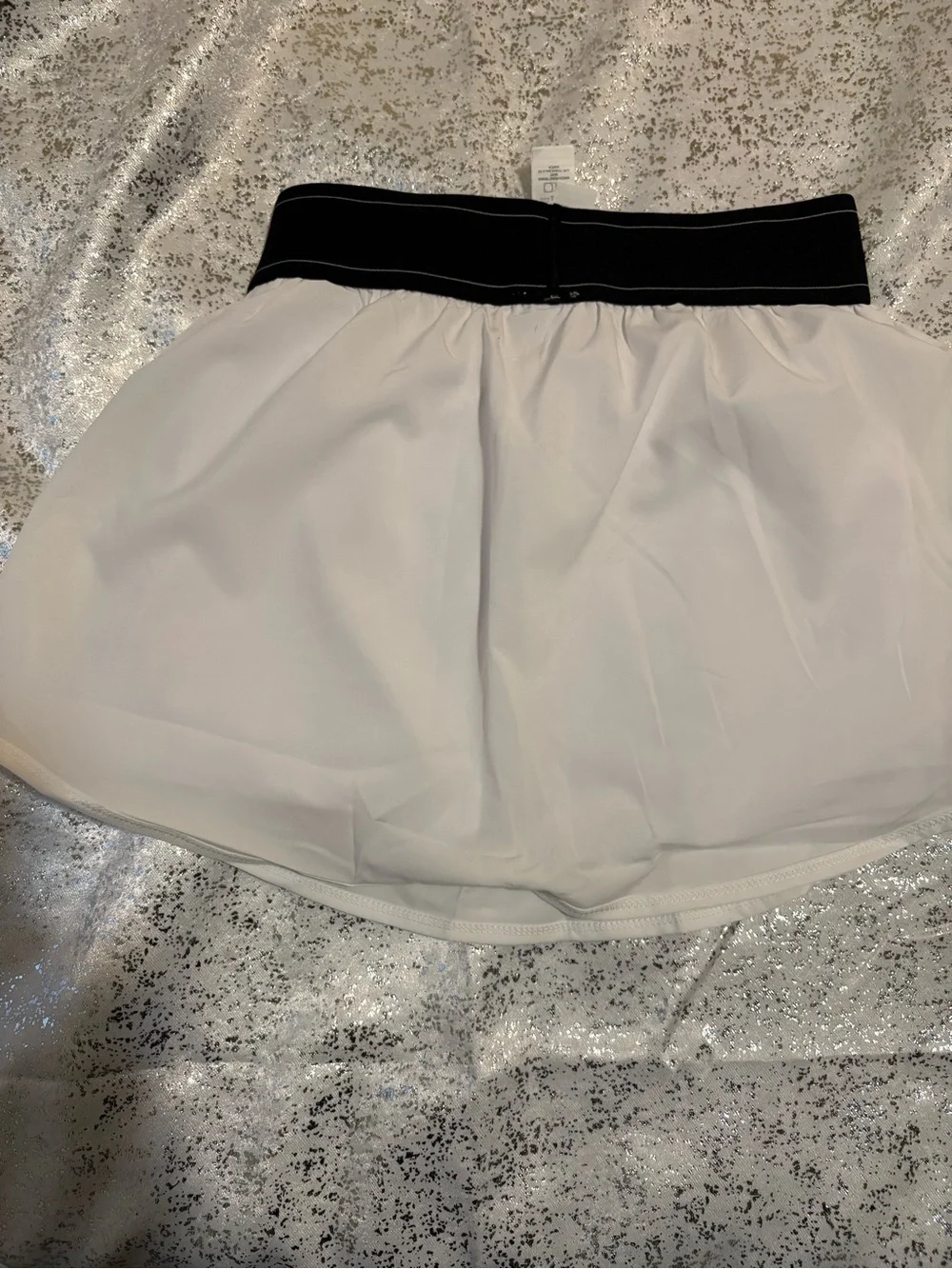ALO Yoga White Mini Skort with Black Waistband